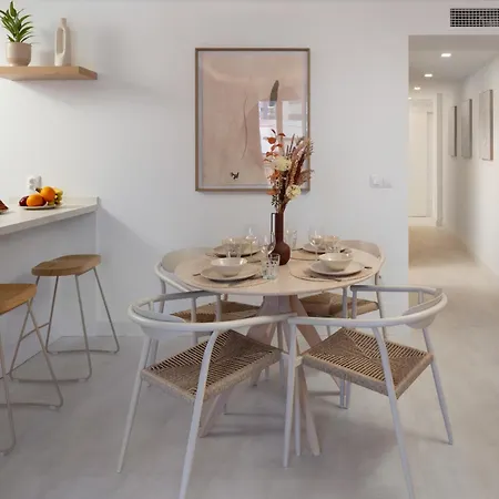 Modern 300m From Daire *