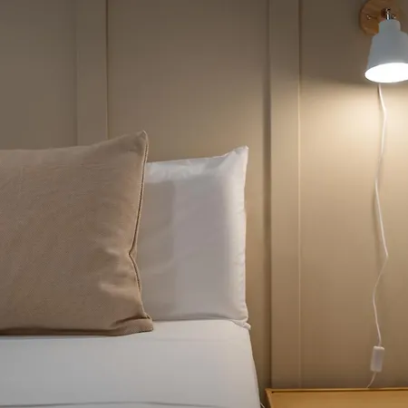 Modern 300m From フエンヒロラ