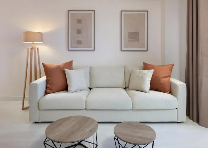 Modern 300m From Apartment