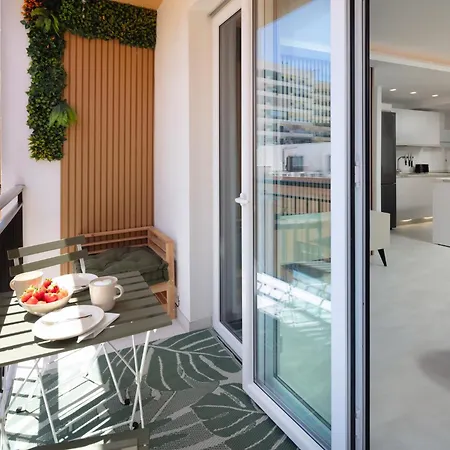 Apartamento Modern 300m From *